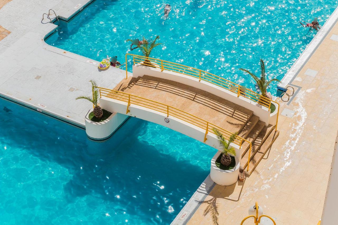 Sunny Flat W/ Balcony & Pool By Lovelystay Portimão Kültér fotó